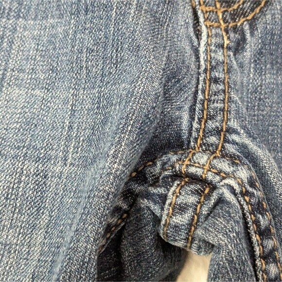 Levi's Medium Wash Denim Jeans 505, Boys 7 Regular - Picture 8 of 11